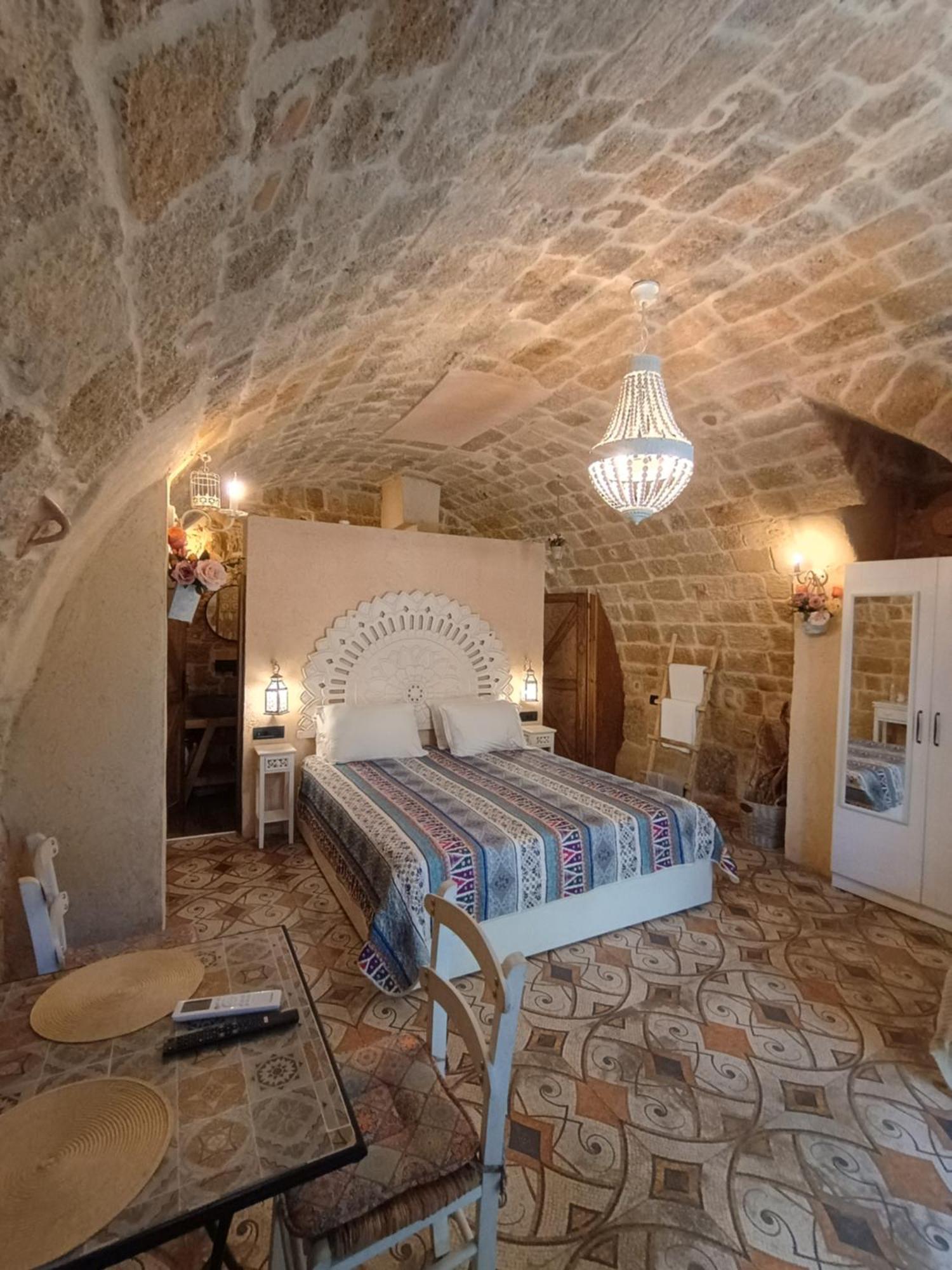 Stone Cave Suite Rhodes City Exterior foto